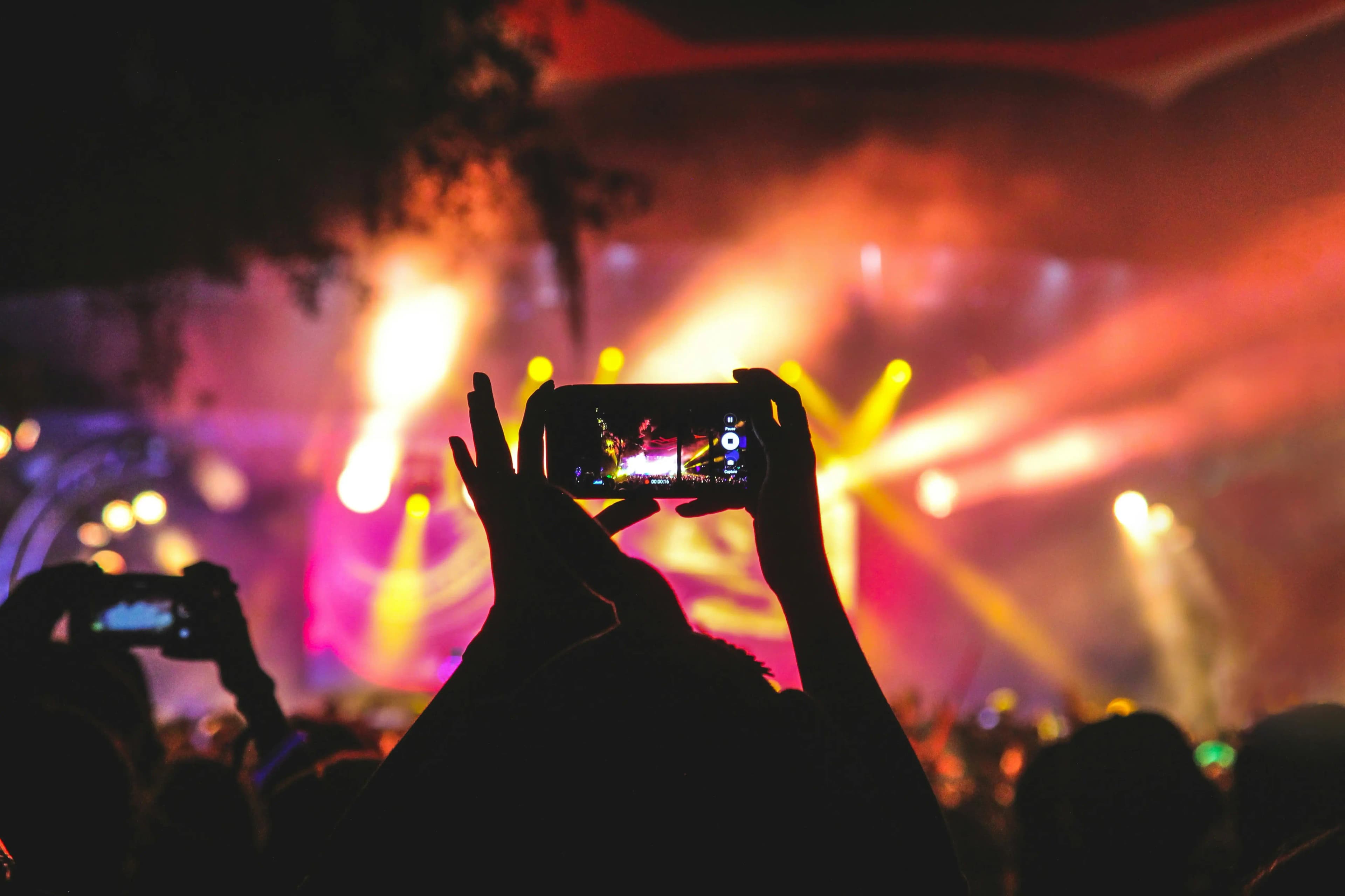 Concert stage lighting